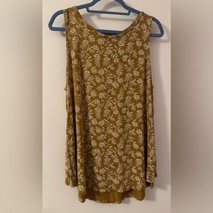 Women’s Old Navy Dark Mustard Yellow Top